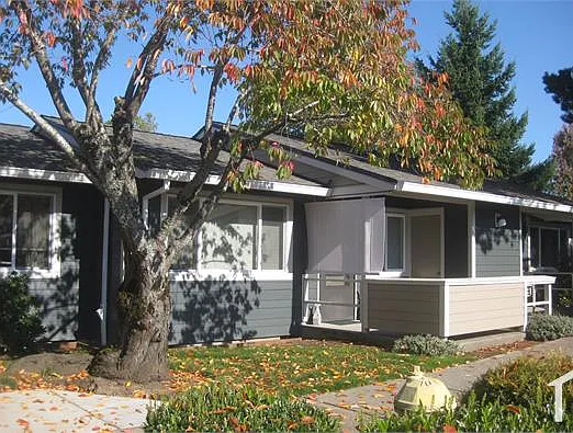 21754 SW Sherwood Blvd — Photo 9