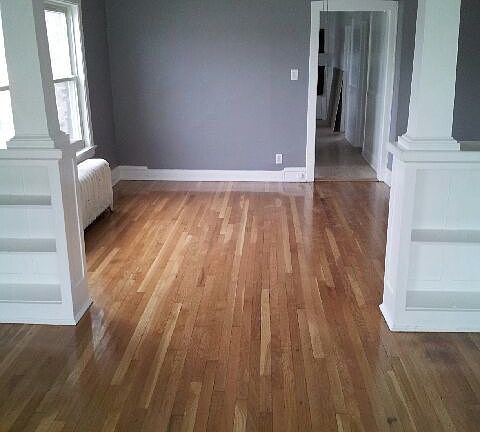 4th image of 906 S 5th Ave #2