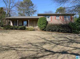 1900 Post Oak Rd, Vestavia Hills, AL 35216