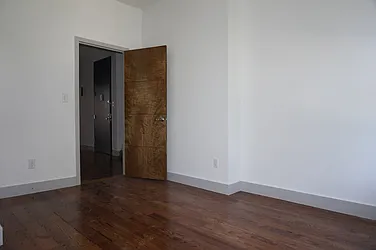 Rented by DYNAMIC REALTY OF NEW YORK CORP