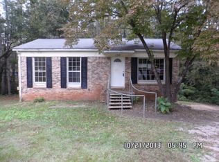 130 Stonehenge Pl, Athens, GA 30606