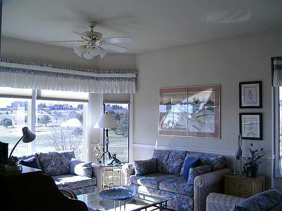 4th image of 4606 N 193rd Ave