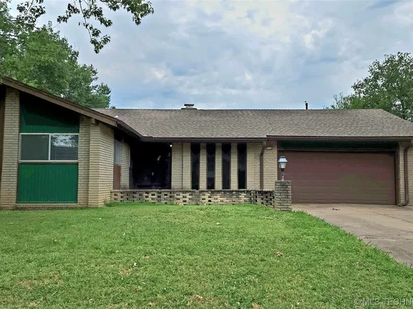 9136 E 38th St, Tulsa, OK 74145