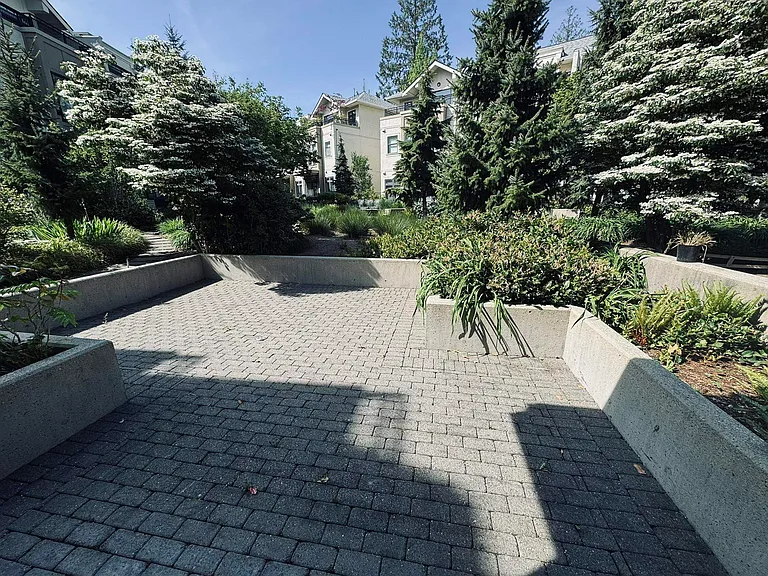5879 Gray Ave #4 — Photo 3