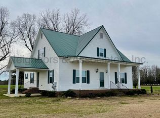 478 Grapevine Rd, Benson, NC 27504