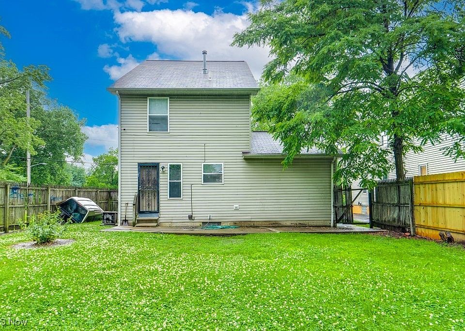 823 E 93rd St, Cleveland, OH 44108 | Zillow