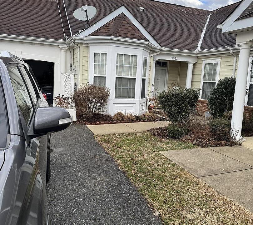 2nd image of 13502 Vandiver Ct