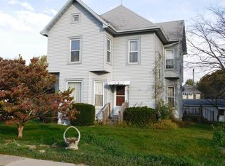 303 W Jackson St, Cullom, IL 60929