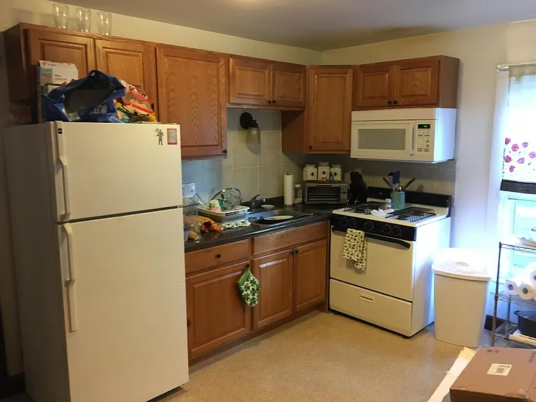 307 Tompkins St #2 — Photo 12