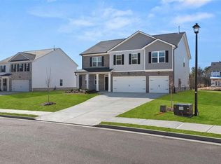 65 Weymouth Dr, Locust Grove, GA 30248