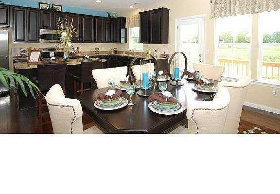 3rd image of 1250 Carrick Ct