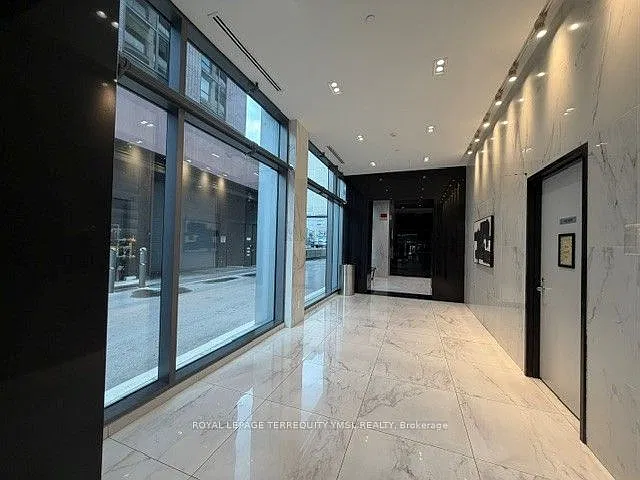 Brant Park Lofts — Photo 3