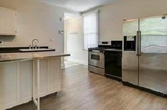 2nd image of 313 Frankfort Sq