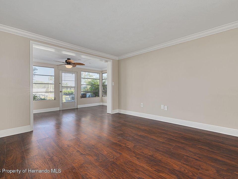 10th image of 4261 Richmere Dr