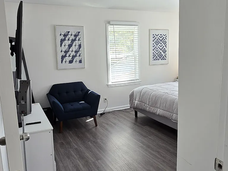 606 W Lake Ave NW — Photo 25