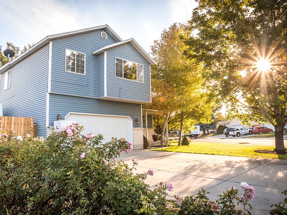 1st image of 8127 S Creekwood Drive