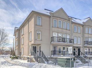 118 Finch Ave W #19, Toronto, ON M2N7G2