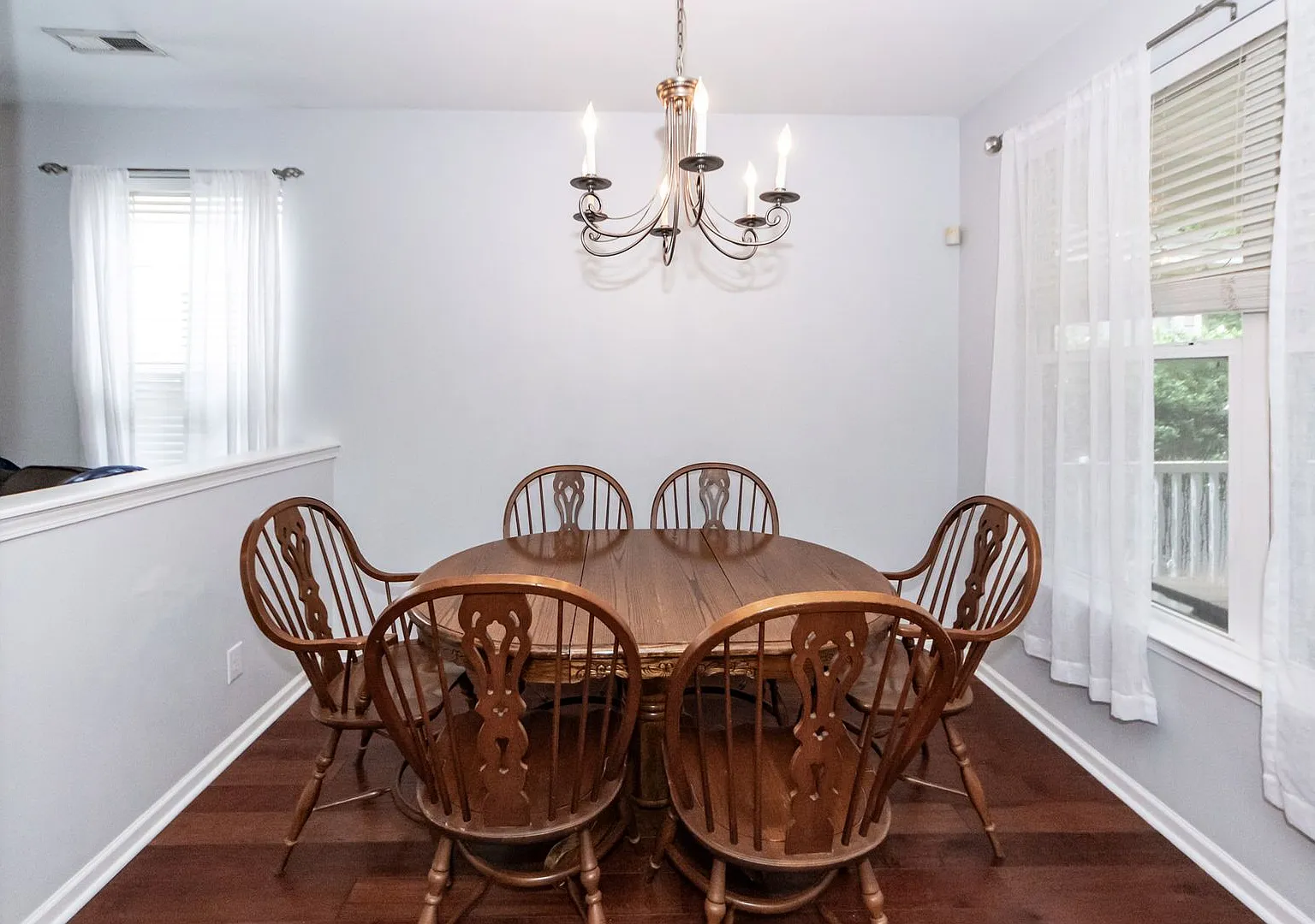 4 Bedroom, 2.5 Bathroom Home in Eagle Run - Ladson — Photo 4