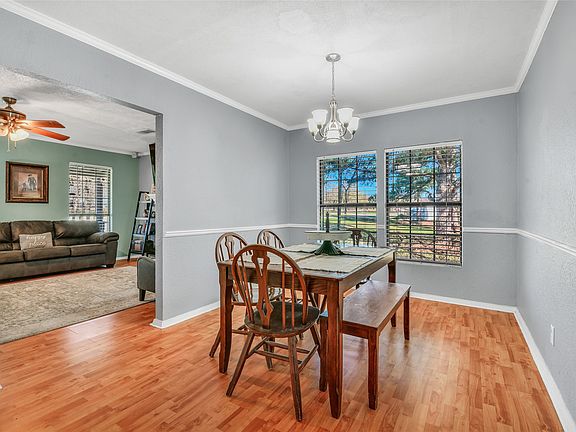 5th image of 5645 Banks Rd