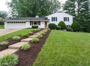 7650 Long Pine Dr, Springfield, VA 22151