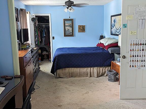 2nd image of 555 Canyon Park Dr