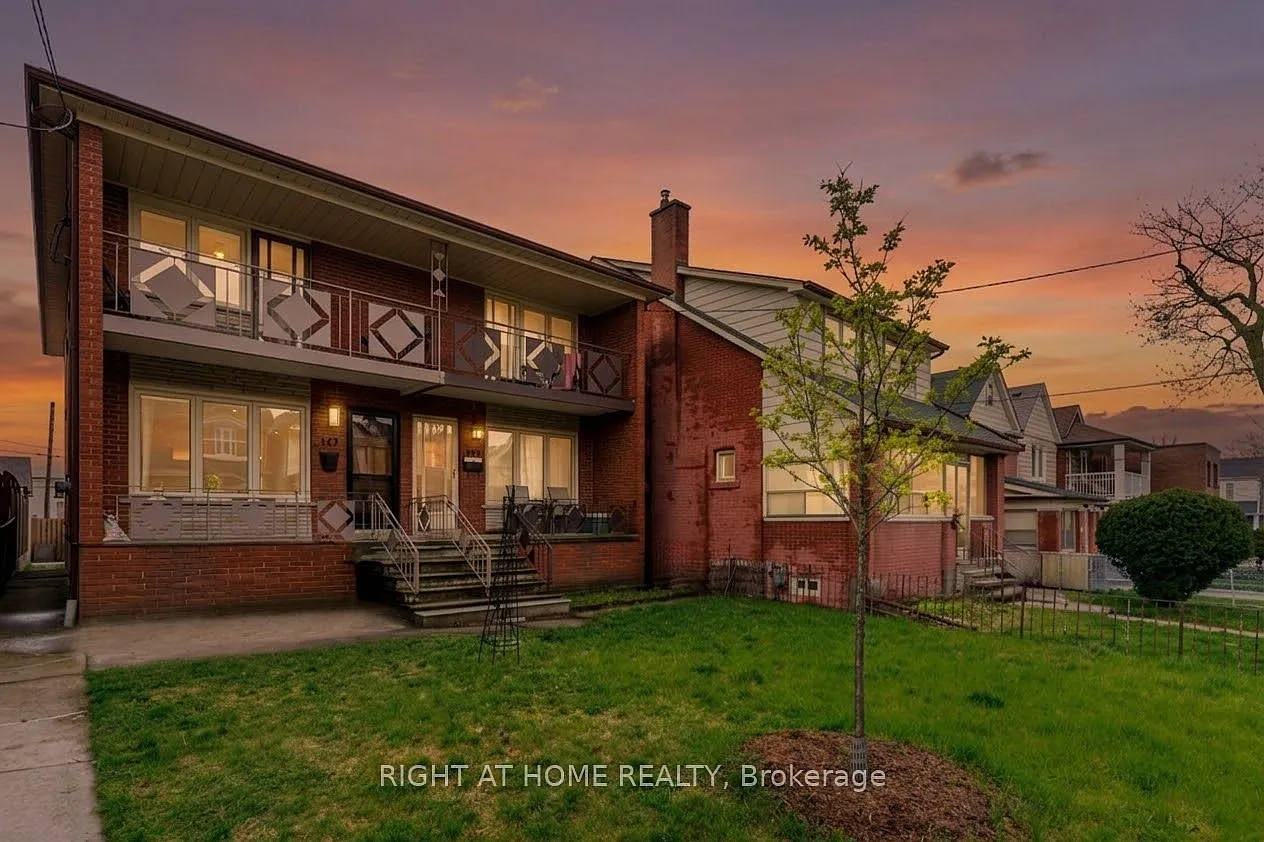 4 bed, $5,000 — Photo 1
