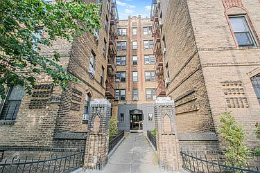 1543 West 1st Street, #D1