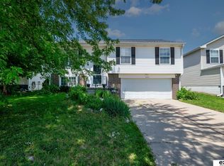 12926 Vernon Ave, Omaha, NE 68164