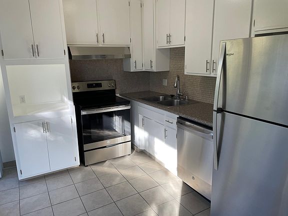 4th image of 1138 Hacienda Pl #3