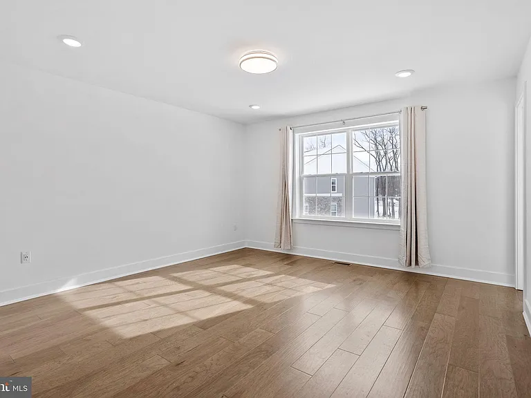 137 Ada Hightower Ave — Photo 24