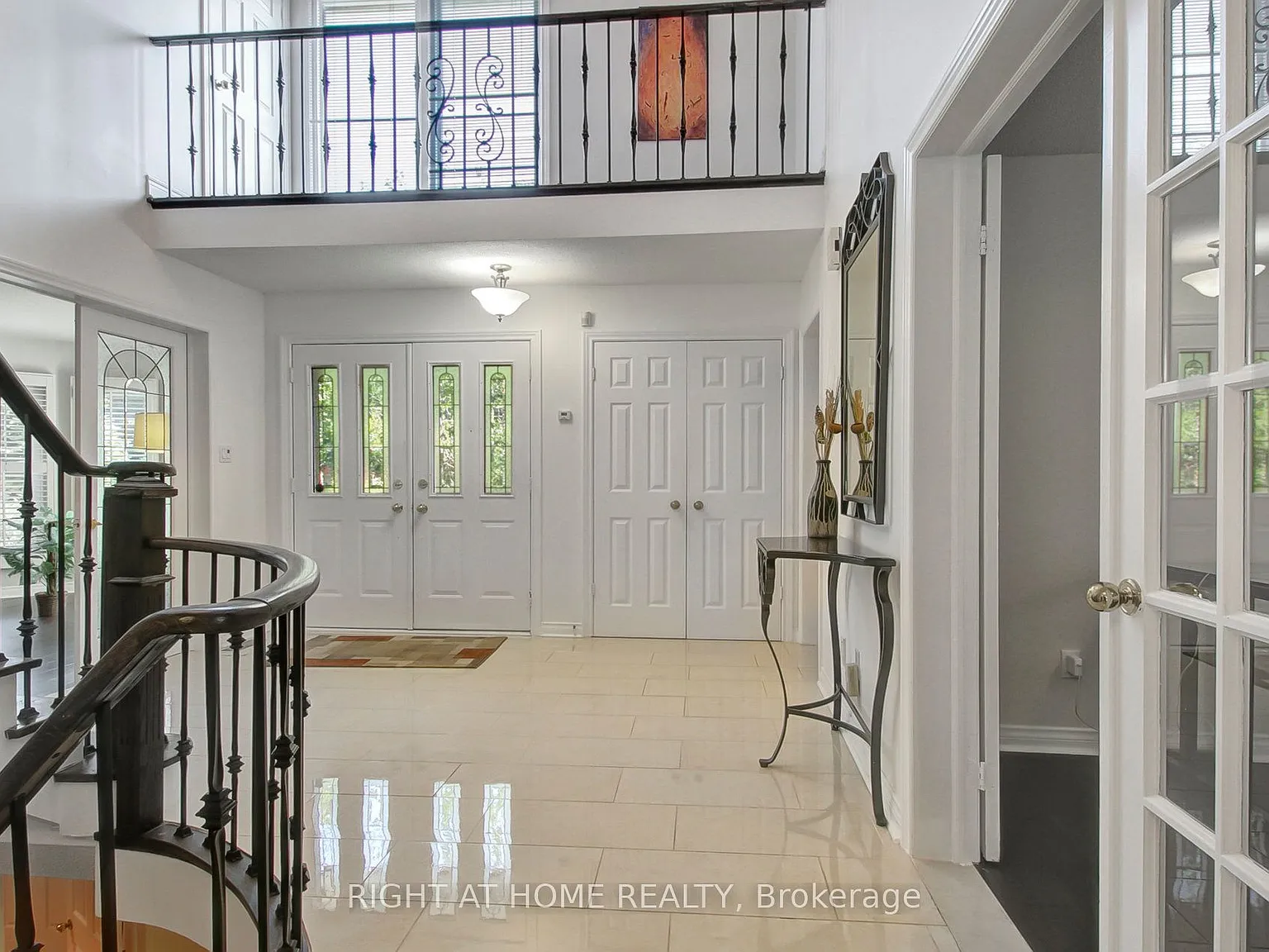 5 bed, $5,900 — Photo 4