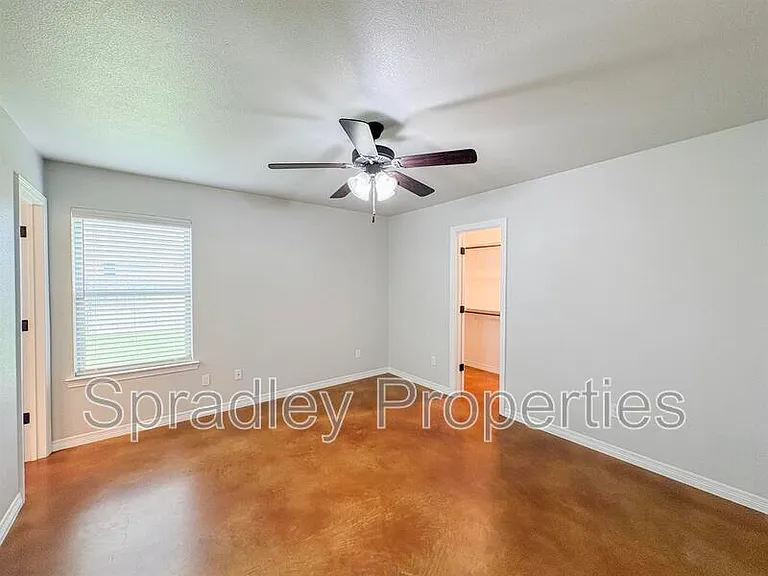 206 Juniper Dr #B — Photo 11