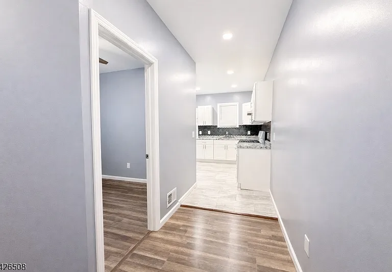 411 S 16th St #1 — Photo 8