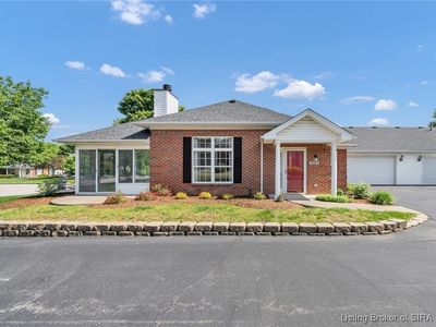 3523 Stonecreek Circle UNIT B, Jeffersonville, IN, 47130