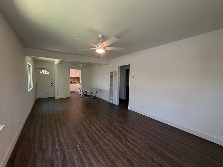 3310 Palm Ave — Photo 9