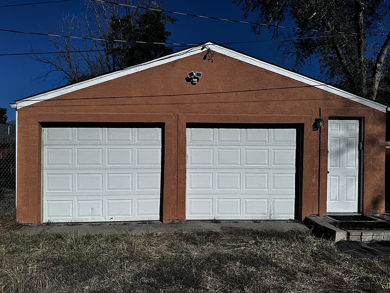 439 Marian Dr — Photo 13