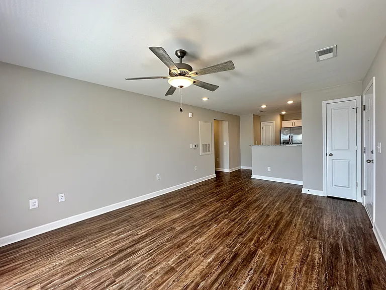 Westbrook Apartments — Photo 7