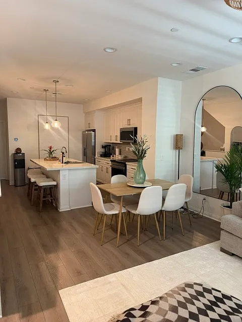 Sandstone Ct, El Cajon — Photo 2