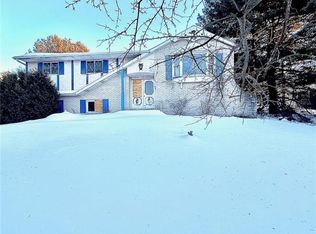 616 Almond Rd, Walnutport, PA 18088