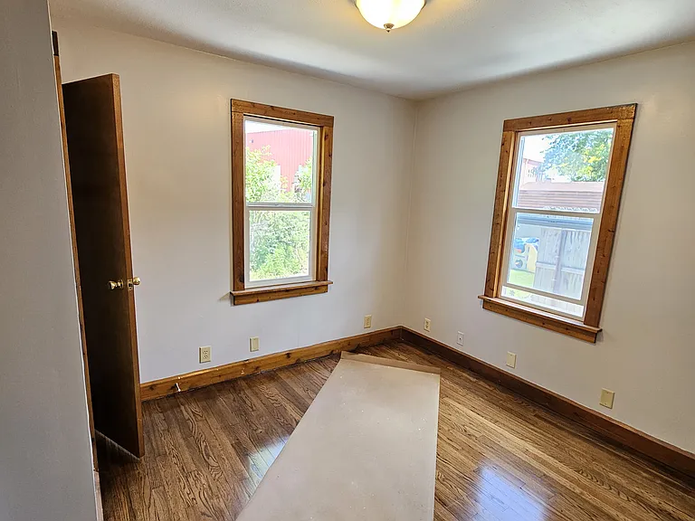 58 Frederick St — Photo 4