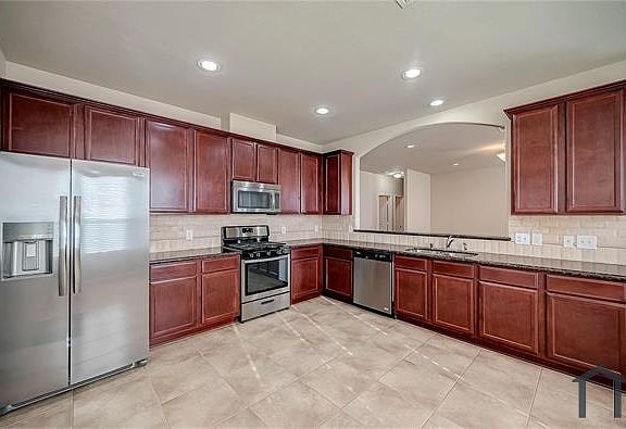 4th image of 24819 Colonial Elm Dr