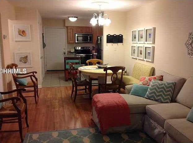 2nd image of 45 Folly Field Rd APT 6C