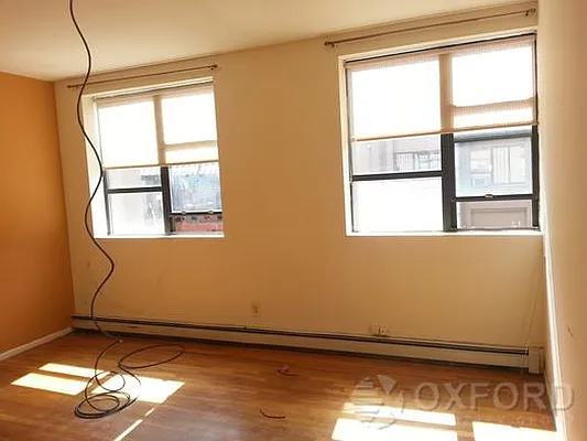 Rented by Oxford Property Group | media 13