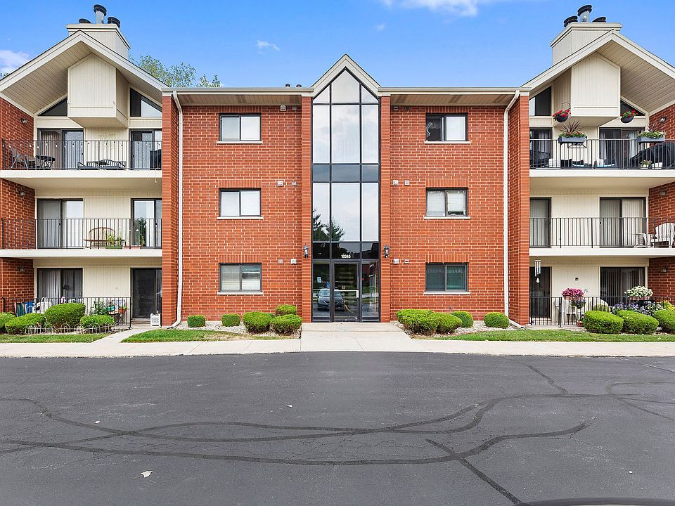 1st image of 18245 66th Ct APT 2A