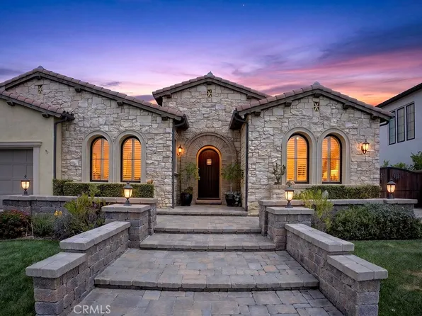19843 Split Oak Rd, Chatsworth, CA 91311