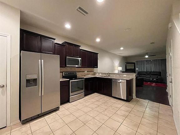4th image of 8741 Turnstone Haven Pl