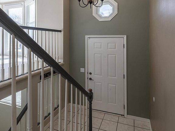 4th image of 15526 Newell St