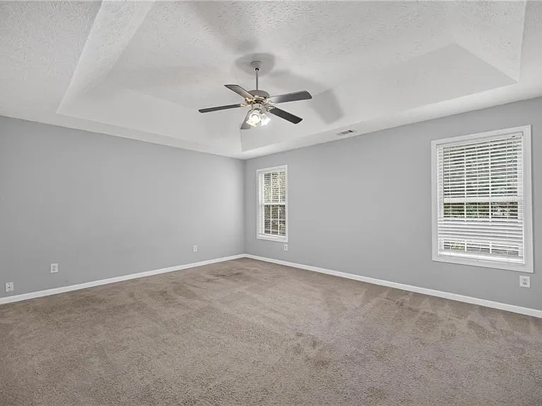 530 Sterling Pointe Ct — Photo 31