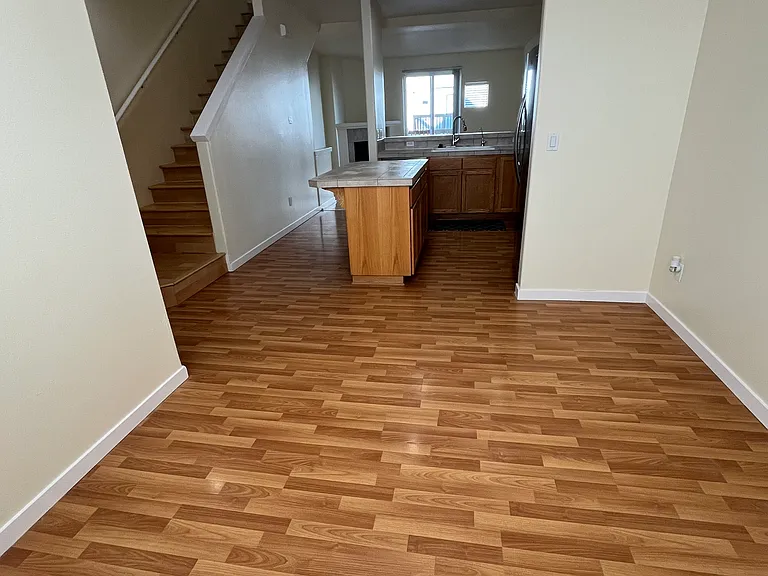 5377 SW Golden Gate Way — Photo 5