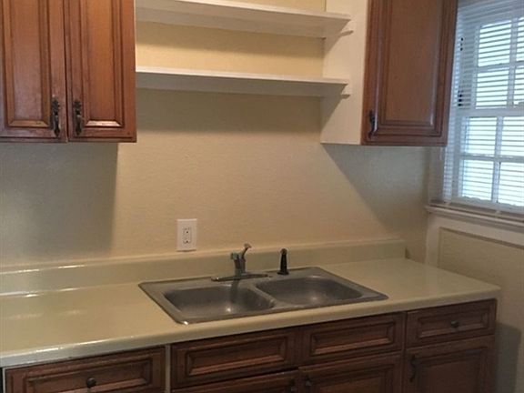 4th image of 3521 Boulevard APT 1